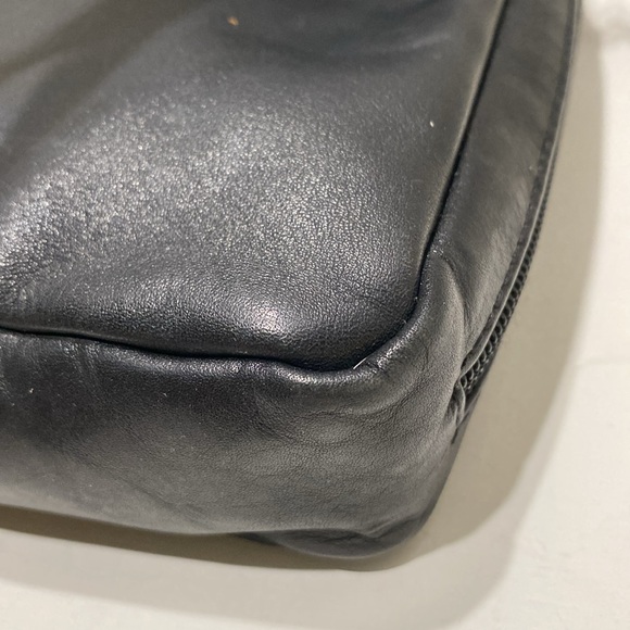 ILI New York Black Leather Drawstring Tote - Picture 6 of 16